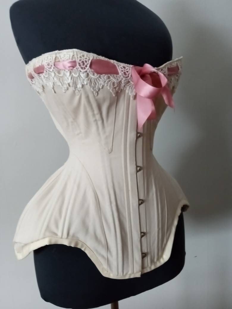 Cynthia Handmade Edwardian S Bend Bespoke Corset Rose Pink Duchess Steel  Boned With Venise Lace Detail by Corsetiere Labelllefairy 