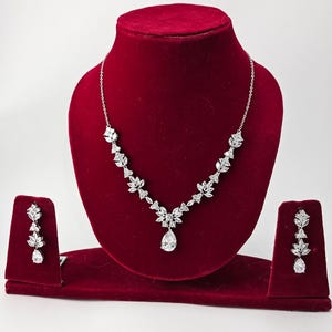 Swarovski Crystal Teardrop Wedding Jewelry Set: Platinum Bridal Necklace, Earrings, Bracelet