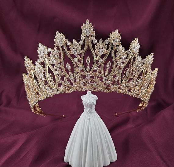 Swarovski Crystal Gold Quinceanera Crown: Bridal Wedding Tiara