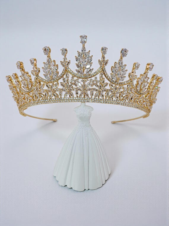 Gold Swarovski Crystal Quinceanera Crown: Bridal Wedding Tiara Jewelry Set