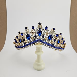 Gold Navy Blue Tiara, Custom Blue Quinceanera Crown, Blue Crystal and Gold Crown, Gold and Blue Quince Tiara, Blue Bridal  Wedding Headpiece