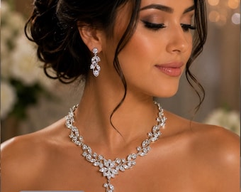 Swarovski Crystal Luxury Flower Diamond/Crystal Necklace, Wedding Necklace Set, Bridal Jewelry, Statement Necklace, Mother of the Bride Gift