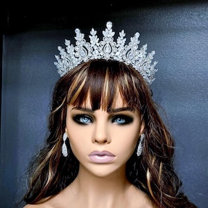 Bridal Wedding Tiara, Swarovski Crystal Quinceanera Crown, Silver Bridal Crown, Swarovski Bridal Tiara, Crystals Tiara Vintage Tiara - Nadia