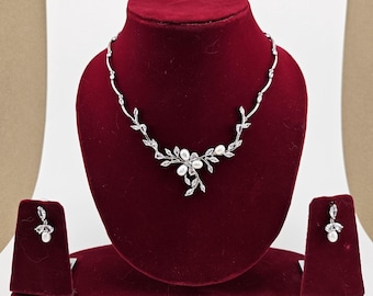 Crystal Vine Silver Leaves Pearl Necklace, Bridal Jewelry, Bridal Earrings And Necklace