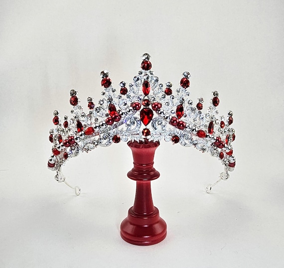 Red Crystal Quinceanera Crown: Royal Silver Bridal Tiara