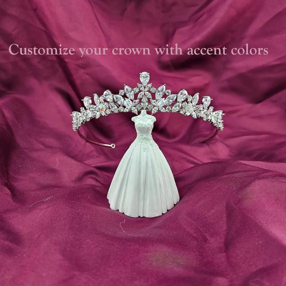 Silver Swarovski Crystal Quinceanera Crown, Silver Bridal Crown, Silver Corona de 15 Ano, Custom Color Crown, Swarovski Bridal Tiara