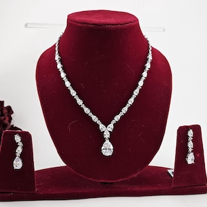 Swarovski Crystal Luxury Wedding Necklace Set, Bridal Necklace Set, Bridal Jewelry Set, Statement Necklace and Earrings Mother of the Bride
