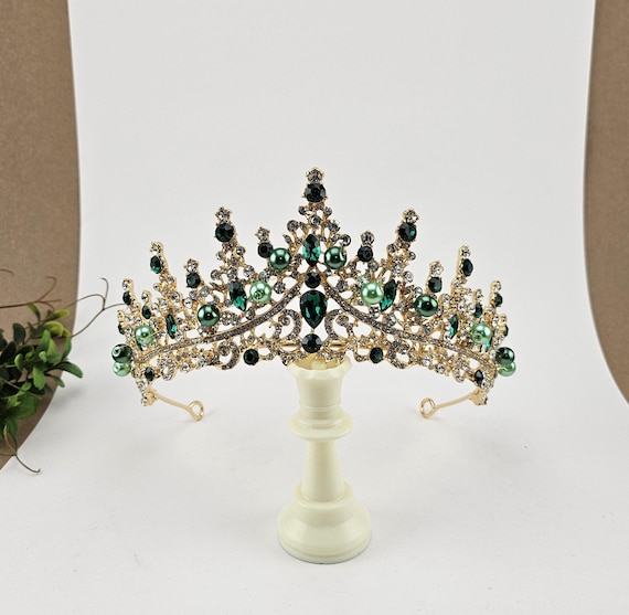 Regal Emerald Green Tiara Set for Bride or Quinceanera - Handmade Crown, Necklace, and Earrings
