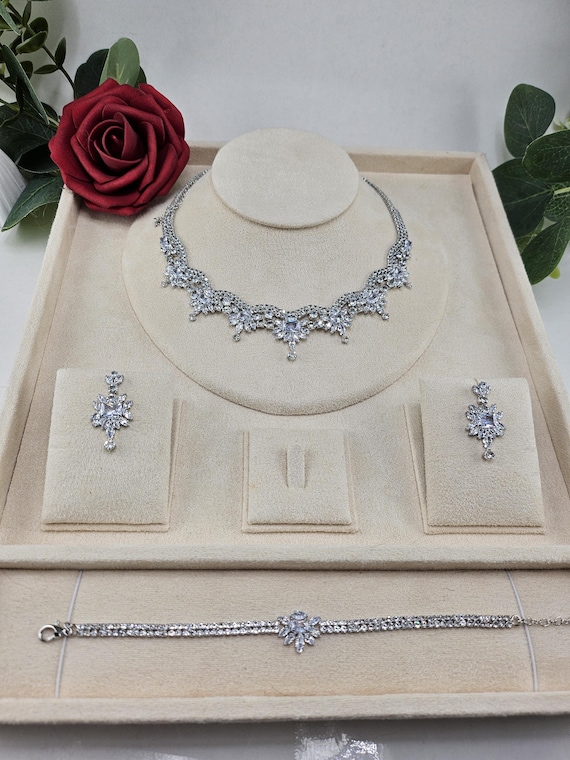 Swarovski Crystal Necklace Women Necklace, Earring, Bracelet Set, Wedding Necklace 3pc Set