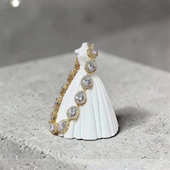 Swarovski Tear Drop Pear Shape Gold Tennis Bracelet, Delicate Bracelet, Wedding Bracelet, Bridesmaid Gift, Bride Bracelet