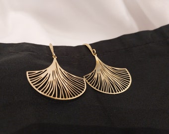 18K Gold-Plated Jellyfish Earrings; Gold Earrings; Nature Earrings; Gold jewelry