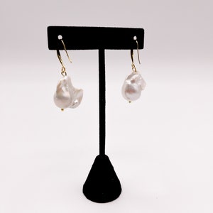 Large Japanese Baroque Pearl Earrings, Freshwater Fireball Pearls, 18K Gold Plated Earrings, Fish Hook Earrings, Modern Pearl Earrings image 6