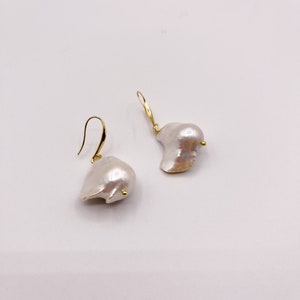 Large Japanese Baroque Pearl Earrings, Freshwater Fireball Pearls, 18K Gold Plated Earrings, Fish Hook Earrings, Modern Pearl Earrings image 10