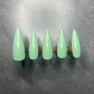 Handmade Olive Green Plain Reusable Press On Nails