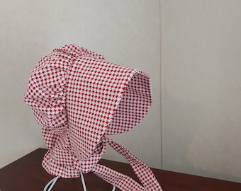 Girls  Pioneer bonnet.. "Please read full details on sizing and shipping inside of ad"