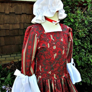 Girls Colonial Dress/Costume sizes 2 to 8.(PLEASE read full details inside of ad about lead time)