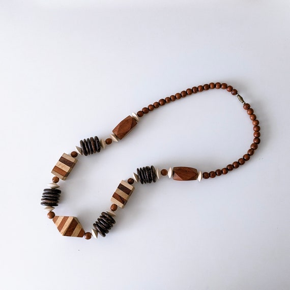 Vintage Chuncky Wood Bead Necklace - image 1