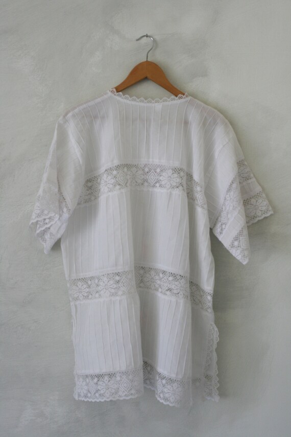 Vintage Mexican White Embroidered Button Down Pin… - image 6
