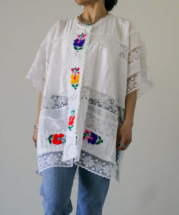 Vintage Mexican White Embroidered Button Down Pin… - image 3