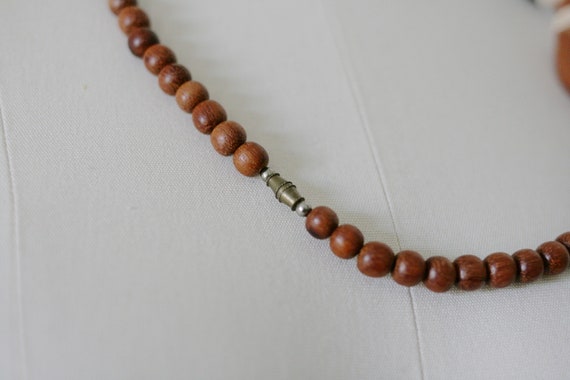 Vintage Chuncky Wood Bead Necklace - image 8