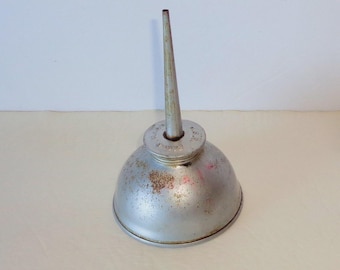 Vintage Eagle Oil Can Tin Thumb Pump Small Oiler 6" High Straight Neck