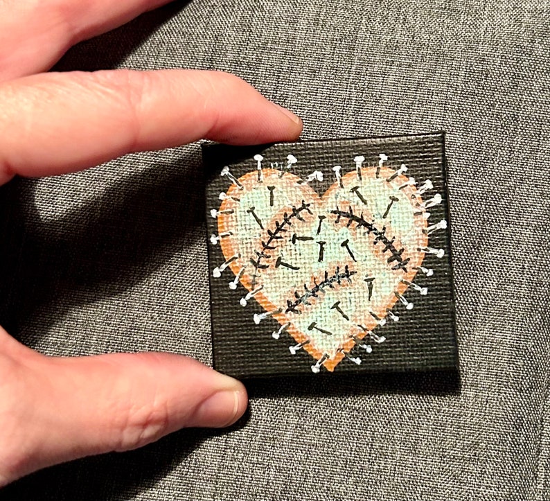 Spiky Pinhead Heart mini acrylic painting on canvas fridge magnets image 3