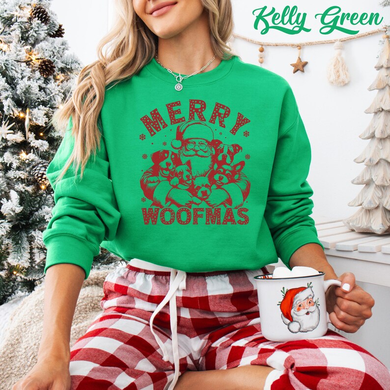 Sudadera navideña para mamá perruna: regalo de Feliz Navidad Kelly Green