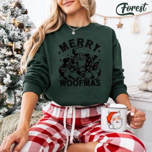 Sudadera navideña para mamá perruna: regalo de Feliz Navidad Forest