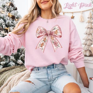 Pink Christmas Bow Sweatshirt: Coquette Gingerbread Floral Xmas Hoodie Light Pink