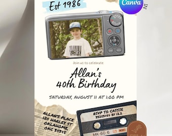 Invitation d'anniversaire pour adulte sur le thème de l'appareil photo numérique, fête d'anniversaire vintage avec cassette audio, modèle Canva modifiable C1 (photo rétro)