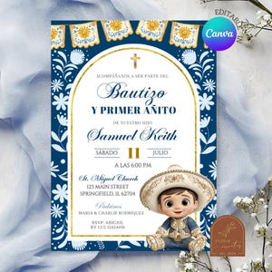 Op de afbeelding: Een marineblauwe doopuitnodiging met gouden accenten en een decoratieve rand. De uitnodiging bevat de tekst "Bautizo Y Primer Añito" en toont een cartoonillustratie van een jongen in traditionele kleding. De datum is 11 juli.