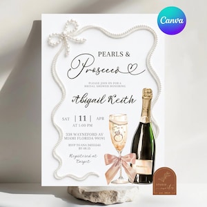 Op de afbeelding: Een set van drie keramische mokken met een gespikkelde, matte afwerking. De mokken zijn in crème, lichtgrijs en donkergrijs. Elke mok heeft een eenvoudig, minimalistisch ontwerp en een afgeronde handgreep.