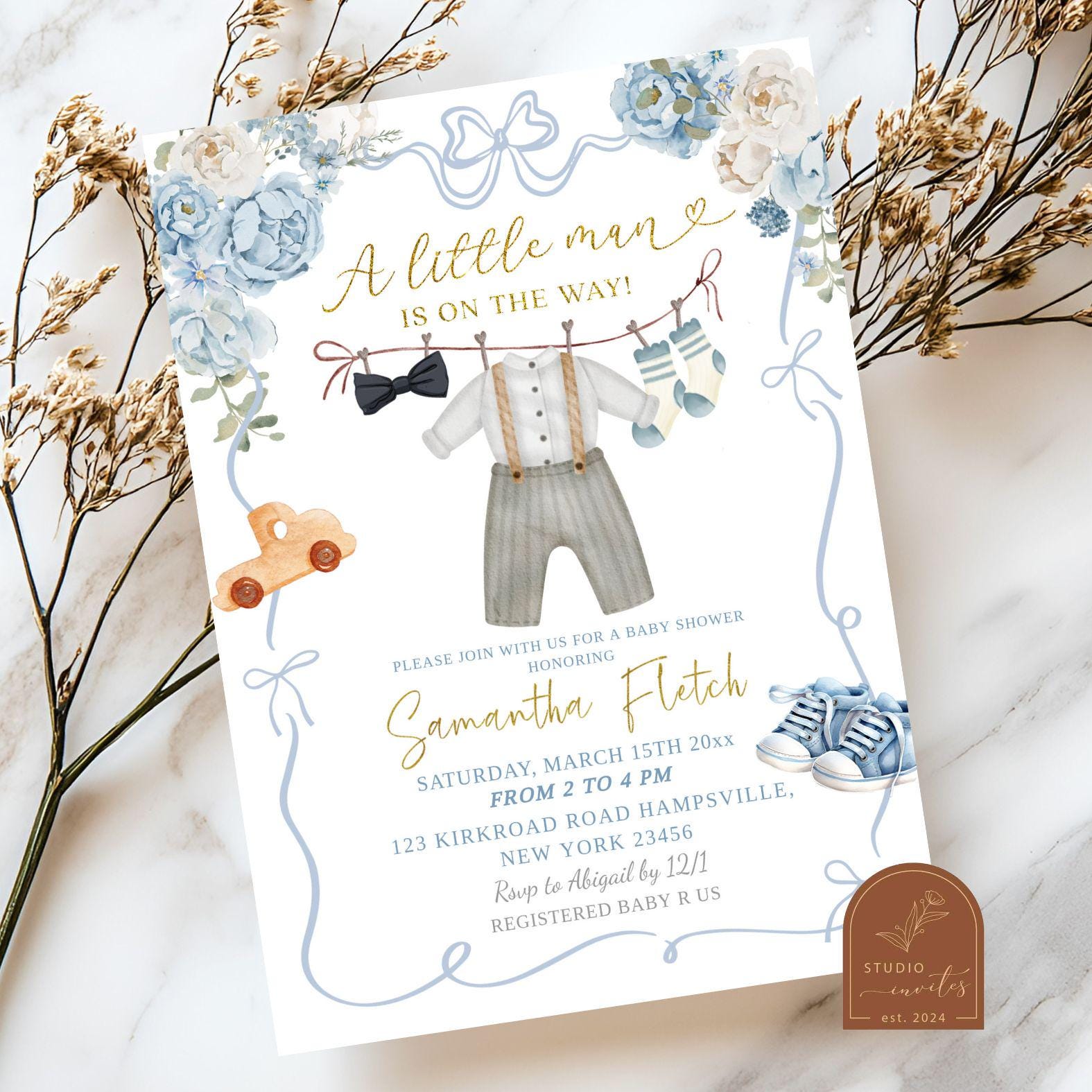 Blaue Baby-Kleidung-Babyparty-Einladung, Blumenwäsche-Junge-Babyparty-Einladung, Boho-Bogen-Kinderzimmer-Wäscheleine-Babyparty-Einladung G2