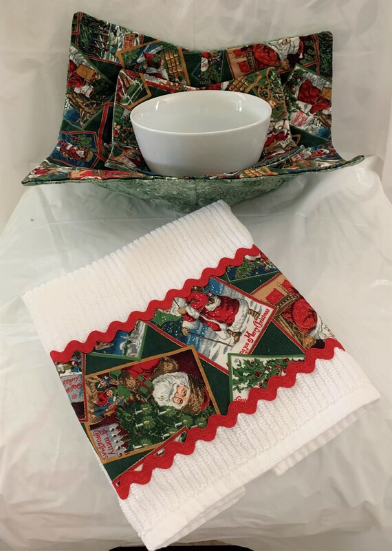 CLEARANCE Bowl Cozy Set of 2 Microwave Hot Pad Fabric Bowl Soup Cozy Santa Claus Christmas Fabrics Great For Hot Or Cold Food