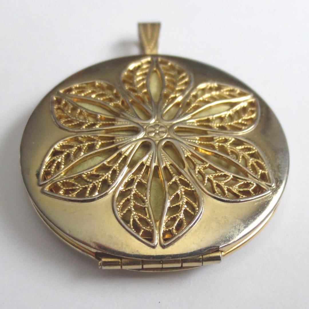 Vintage Large Photo Locket for Necklace, Pierced Flower Front and Back ...