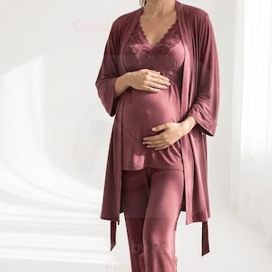 Mouwloze zwangerschapstop met V-hals en topje: comfort en stijl