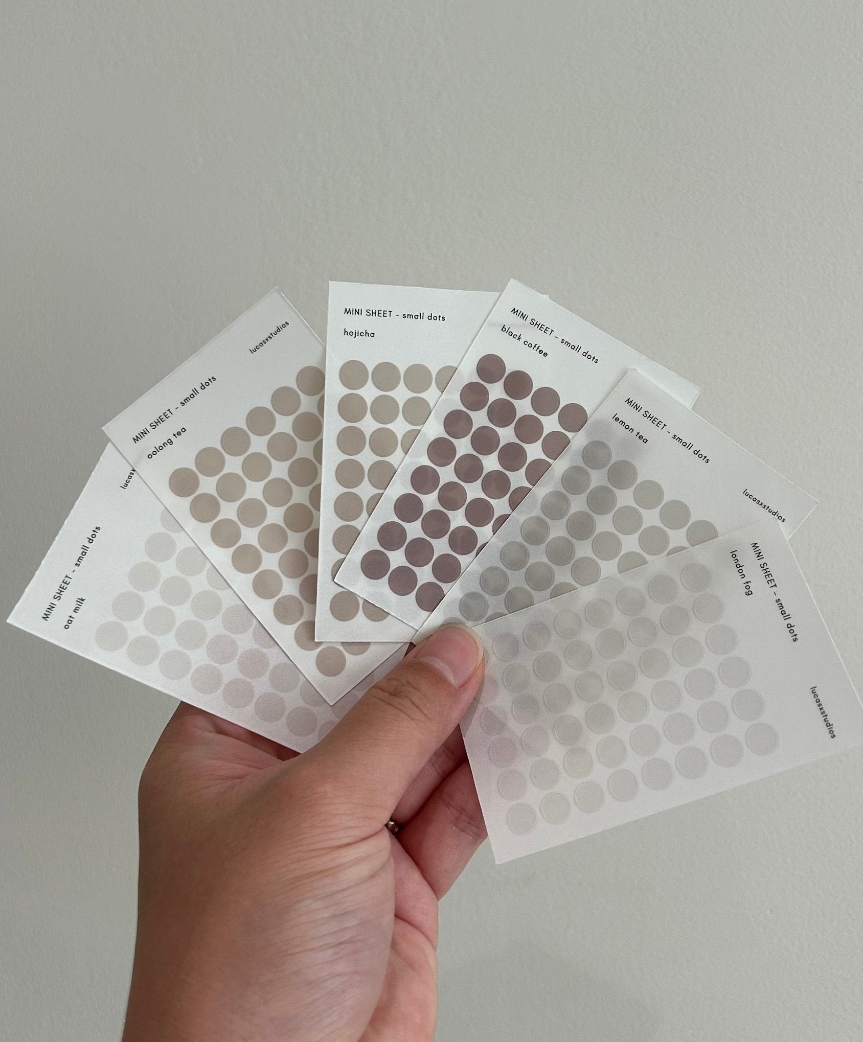 Essentials-Tiny Dots