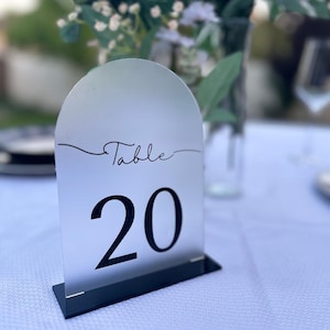 Acrylic Arch Table Numbers Modern Wedding Sign Customizable Translucent Table Number Set Event Decor Table Number Signs Weddings and Parties