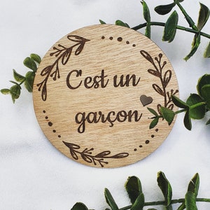 Carte en bois pour annonce sexe du bébé garçon