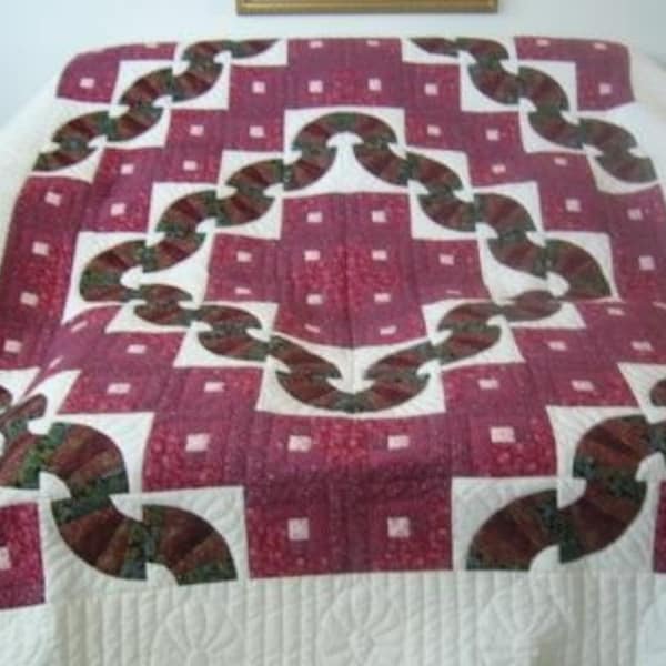 Amish Made, Handstitched, Handmade, Queen Size - Log Cabin Fan Quilt