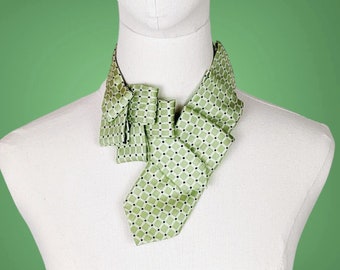 Women's Fern Green Skinny Ascot Tie -  Silk Scarf - Unique Cravat