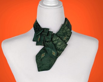Unisex Ascot Scarf - Vintage Chic - Emerald Green Cravat - Sustainable Gift.