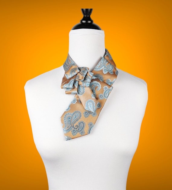 ascot scarf for women