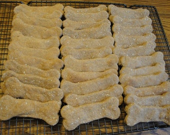 Large Peamutt Butter Bones-Home Baked All Natural Gourmutt Treats