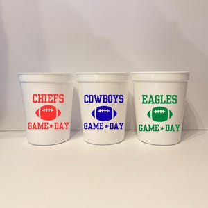 Football Game Day Cups 16oz Customizable Team Name Color Plastic Stadium Cups Football Team Party Cups Celebration Decorations and Favors