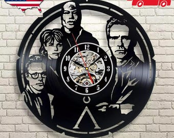 Stargate Vinyl Record Clock, Christmas Gift For Dad, Mancave Decor, Science Fiction Wall Art, Living Room Decoration, Movie Lovers Gifts