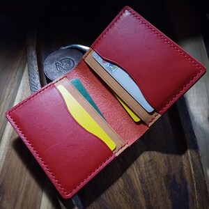 Cartera de bolsillo trasero "Wilhelm" hecha a mano con cuero Buttero de primera calidad de curtido vegetal de grano completo de Conceria Walpier Italia (WM02)