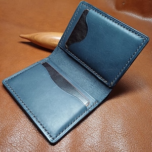 Cartera de bolsillo trasero "Norbert" hecha a mano con cuero vegetal de primera calidad (NB02)