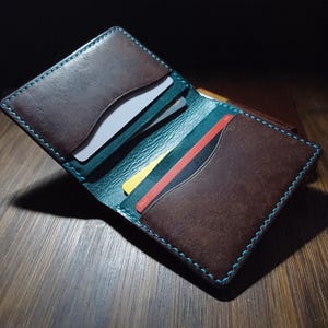 Cartera de bolsillo trasero "Wilhelm" hecha a mano con piel Pueblo de primera calidad de curtido vegetal de grano completo de Conceria Badalassi Carlo Italia (WM05)