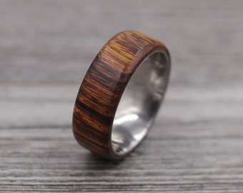 Desert Ironwood Ring,Wood Ring,Titanium Ring,Personalized Ring,Wooden Ring,Wedding Ring,Unique Ring,Mens Jewelry